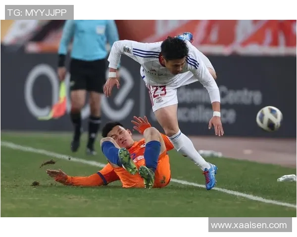 鲁能迎战横滨7名主力缺阵挑战艰巨球队士气能否逆袭